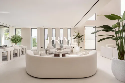 5 Bedrooms Villa in Wildflower