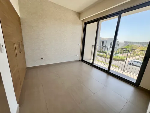 5 Bedrooms Villa in Sidra Villas I