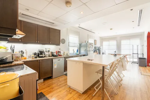 5 Bedrooms Villa in District 9A
