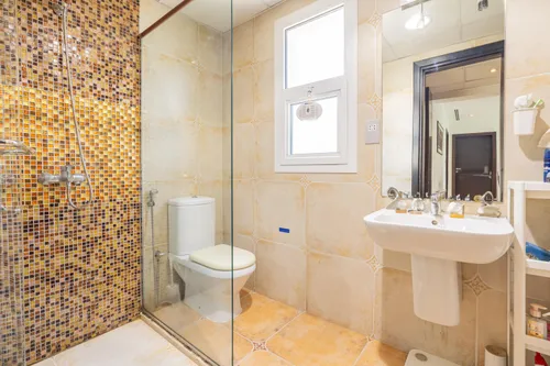 5 Bedrooms Villa in District 9A