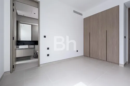 FULLY Upgraded | Show Kitchen | Single Row