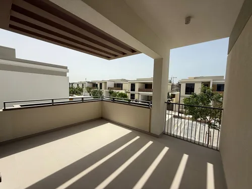 4 Bedrooms Villa in Harmony 2