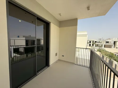 4 Bedrooms Villa in Harmony 2