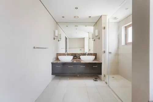 3 Bedrooms Villa in Dubai Style Zone B
