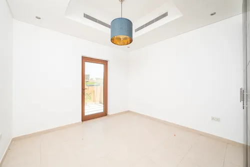 3 Bedrooms Villa in Dubai Style Zone B