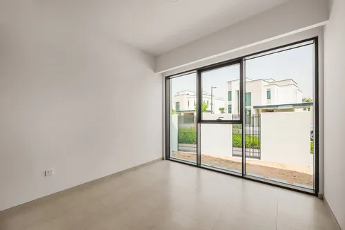 4 Bedrooms Townhouse in Caya