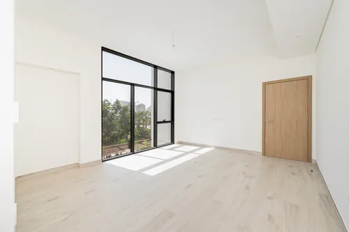 5 Bedrooms Villa in Murooj Al Furjan 1