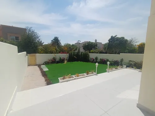 3 Bedrooms Villa in Springs 11