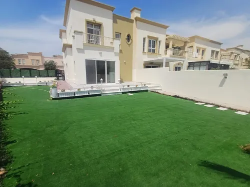 3 Bedrooms Villa in Springs 11