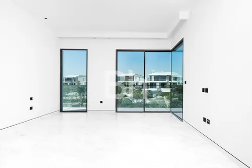 6 Bedrooms Villa in Harmony 2