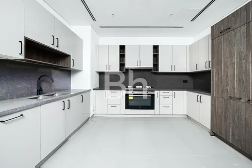 6 Bedrooms Villa in Harmony 2
