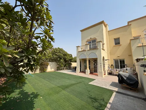 3 Bedrooms Villa in Springs 5