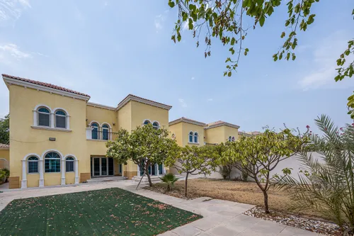 3BR + Maid | Landscaped Garden | Away from Cables