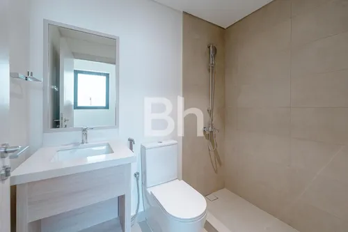 4 Bedrooms Villa in Noya Luma