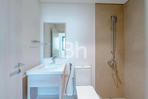 4 Bedrooms Villa in Noya Luma