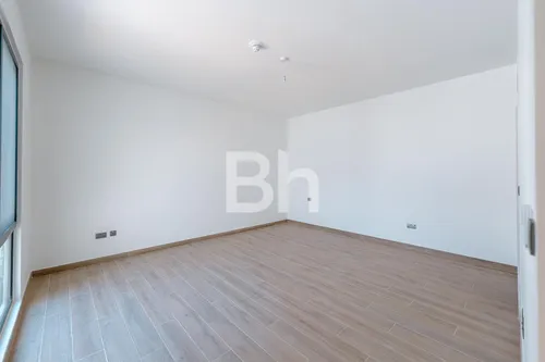4 Bedrooms Villa in Noya Luma
