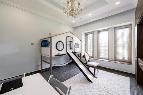 4 Bedrooms Villa in The Villa