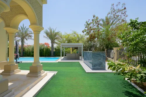4 Bedrooms Villa in Entertainment Foyer