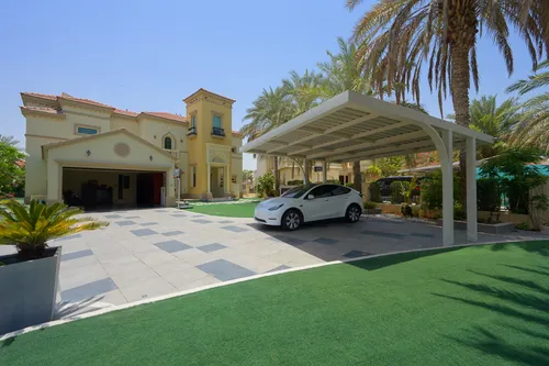 Exclusive Corner Villa | Extended | Upgraded