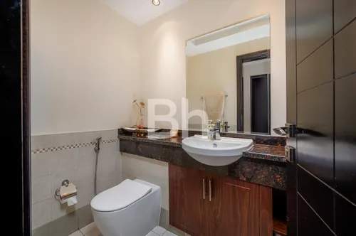 Upgraded | Spacious | Vacant On Transfer