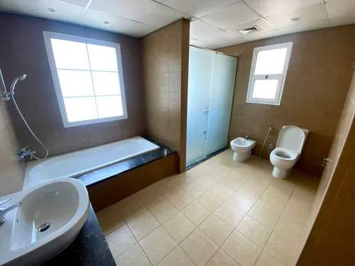 2 Bedrooms Villa in District 4C