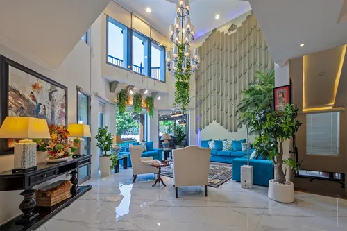 5 Bedrooms Villa in Hacienda