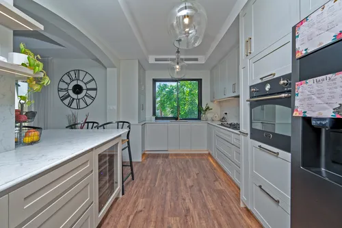 3 Bedrooms Villa in Alma 2