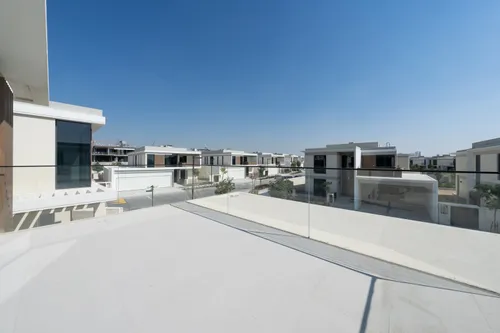 6 Bedrooms Villa in Harmony 3