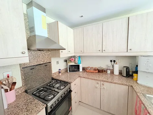 3 Bedrooms Villa in District 16