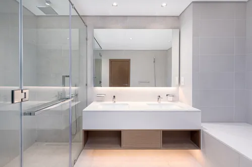 6 Bedrooms Villa in District One Phase III
