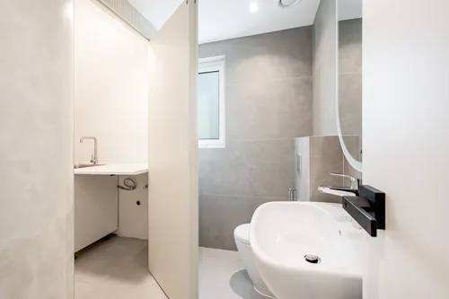 4 Bedrooms Villa in District 8C
