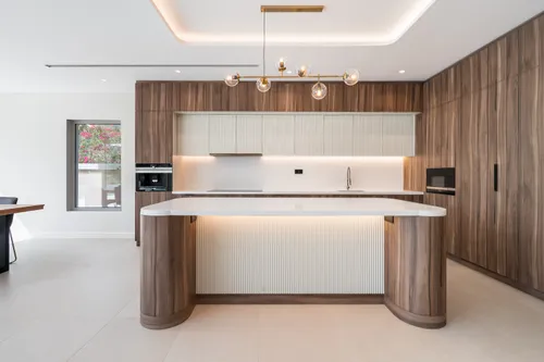 4 Bedrooms Villa in District 8C
