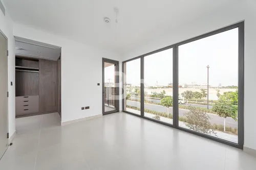 4 Bedrooms Villa in Aura