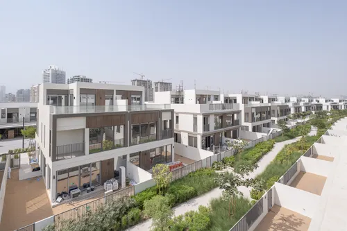 4 Bedrooms Villa in Aura