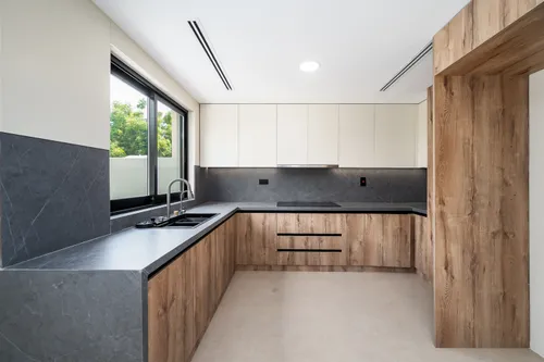 2 Bedrooms Villa in Springs 9