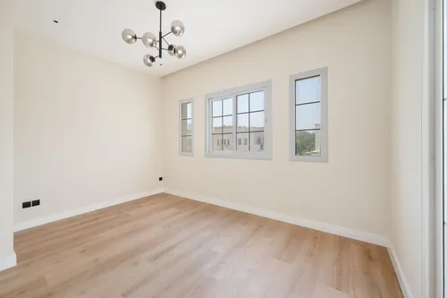 2 Bedrooms Villa in Springs 9