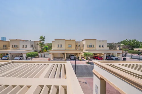 2 Bedrooms Villa in Springs 9