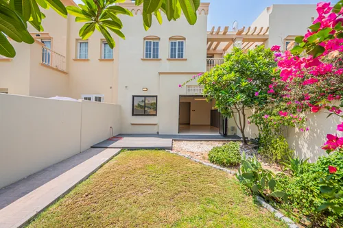 2 Bedrooms Villa in Springs 9