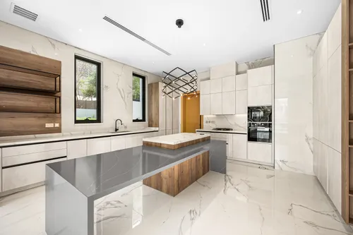 5 Bedrooms Villa in Fairway Vistas