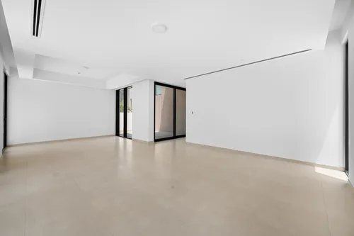 4 Bedrooms Townhouse in Caya
