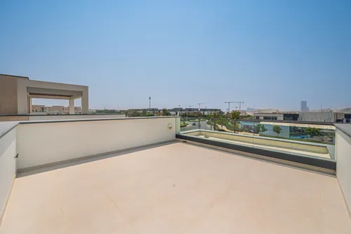 4 Bedrooms Townhouse in Caya