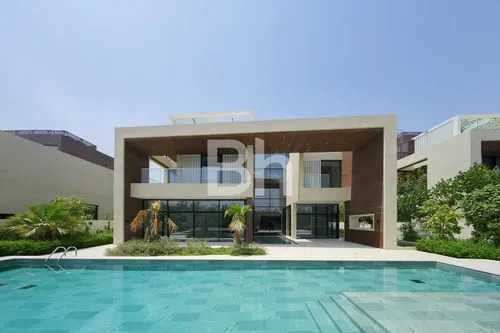 Reserve Views | Contemporary | Brand New