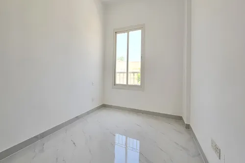 3 Bedrooms Villa in springs 8
