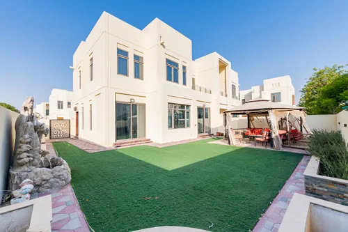 4 Bedrooms Villa in Mira Oasis 2