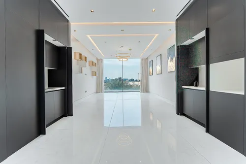6 Bedrooms Villa in The Fairway