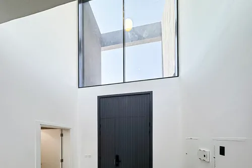 5 Bedrooms Villa in Sendian