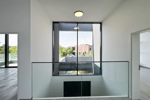 5 Bedrooms Villa in Sendian