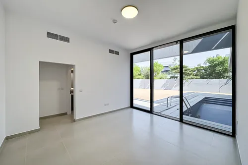 5 Bedrooms Villa in Sendian