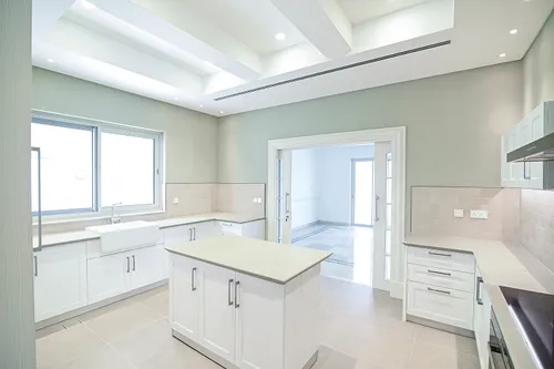 5 Bedrooms Villa in District One Villas