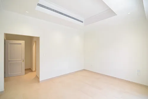 5 Bedrooms Villa in District One Villas